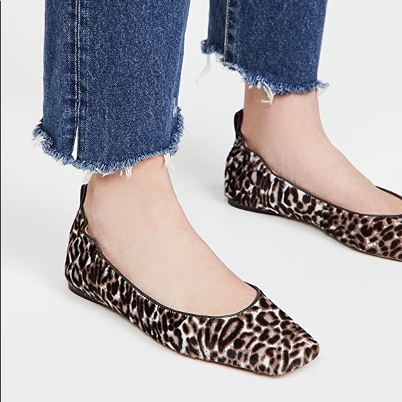 NWOB Veronica Beard Alison calf hair flats - Picture 1 of 8